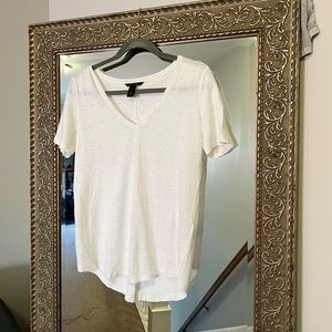 Banana Republic White Linen V-neck T-Shirt Sz S